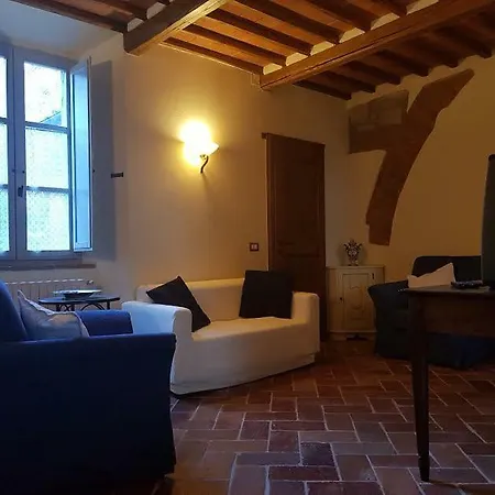 Apartment 88 Via Roma Lucignano